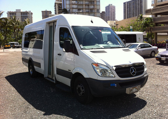 ワイキキ主要ホテル⟺ゴルフ場 往復シャトル